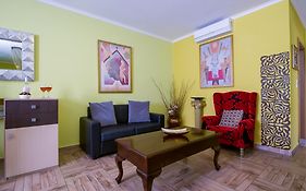 Paradice Hotel Luxury Suites-Near Zorbas Beach-Free Breakfast